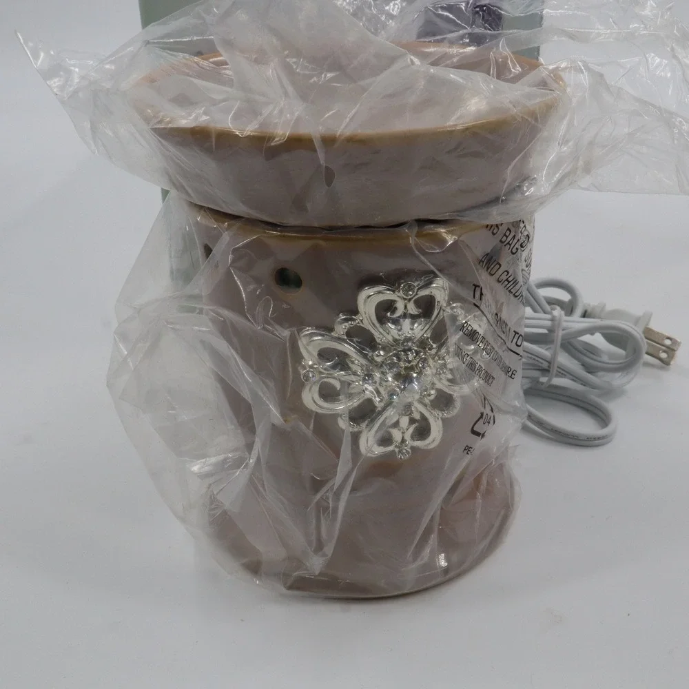Scentsy Mother's Day Full Size Wax Warmer Mauve Tan‎ Silver Filigree Crystal